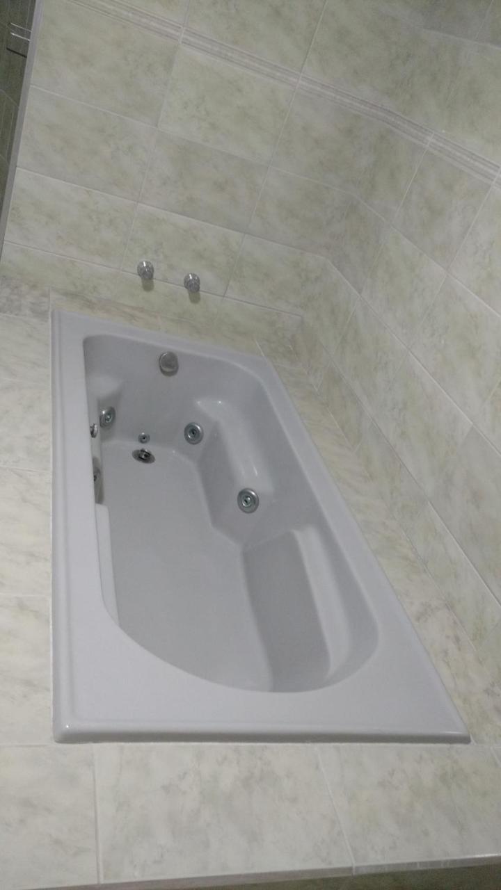 Telêmaco Borba Hotel Mariluz מראה חיצוני תמונה